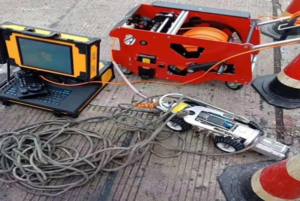 青羊CCTV管道检测机器人